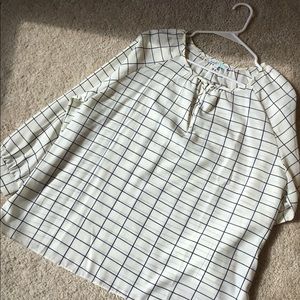 Darling Blue and Cream top! LIKE NEW!